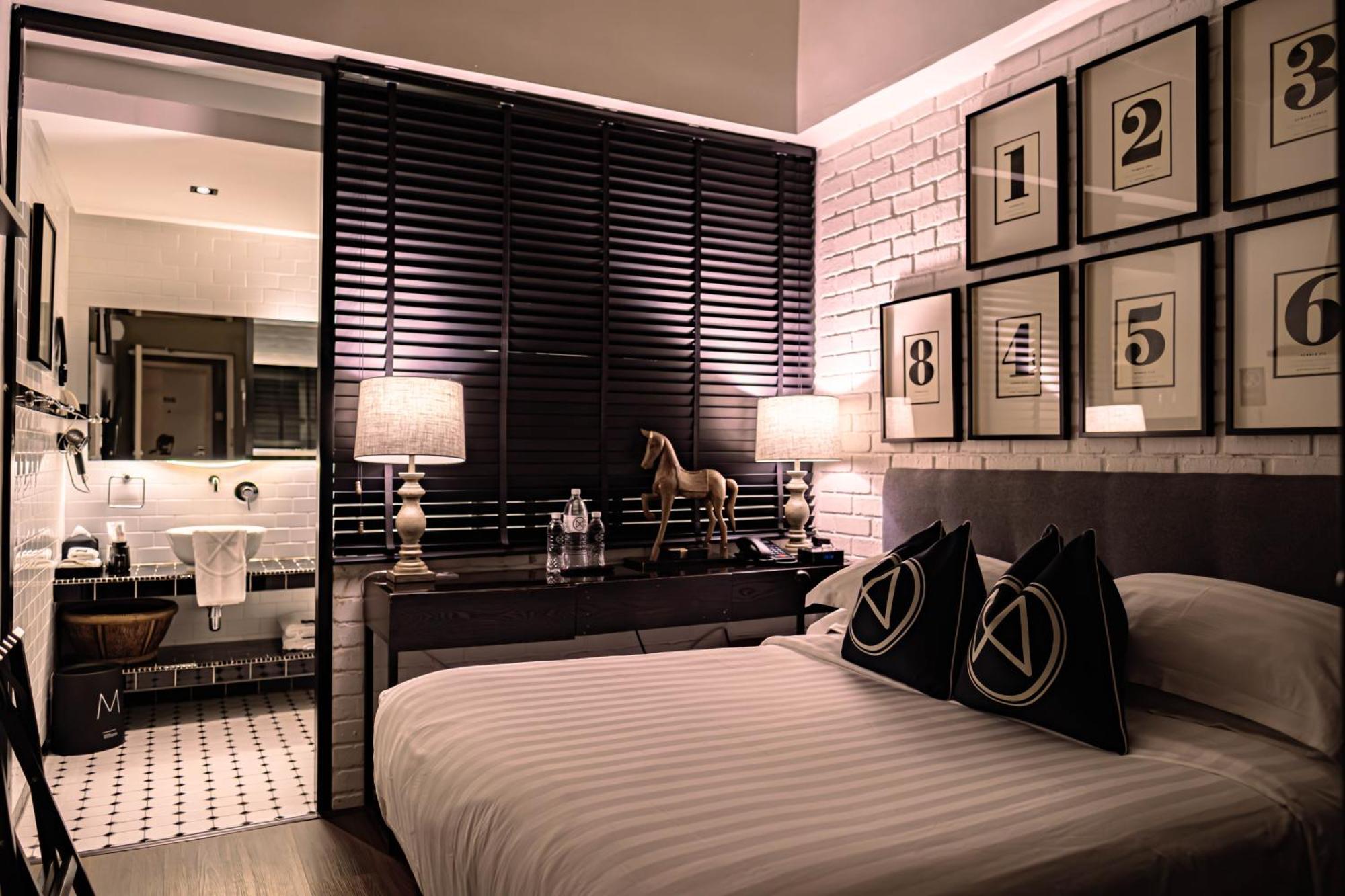 Standard Queen No Window,1663756700:JPEG