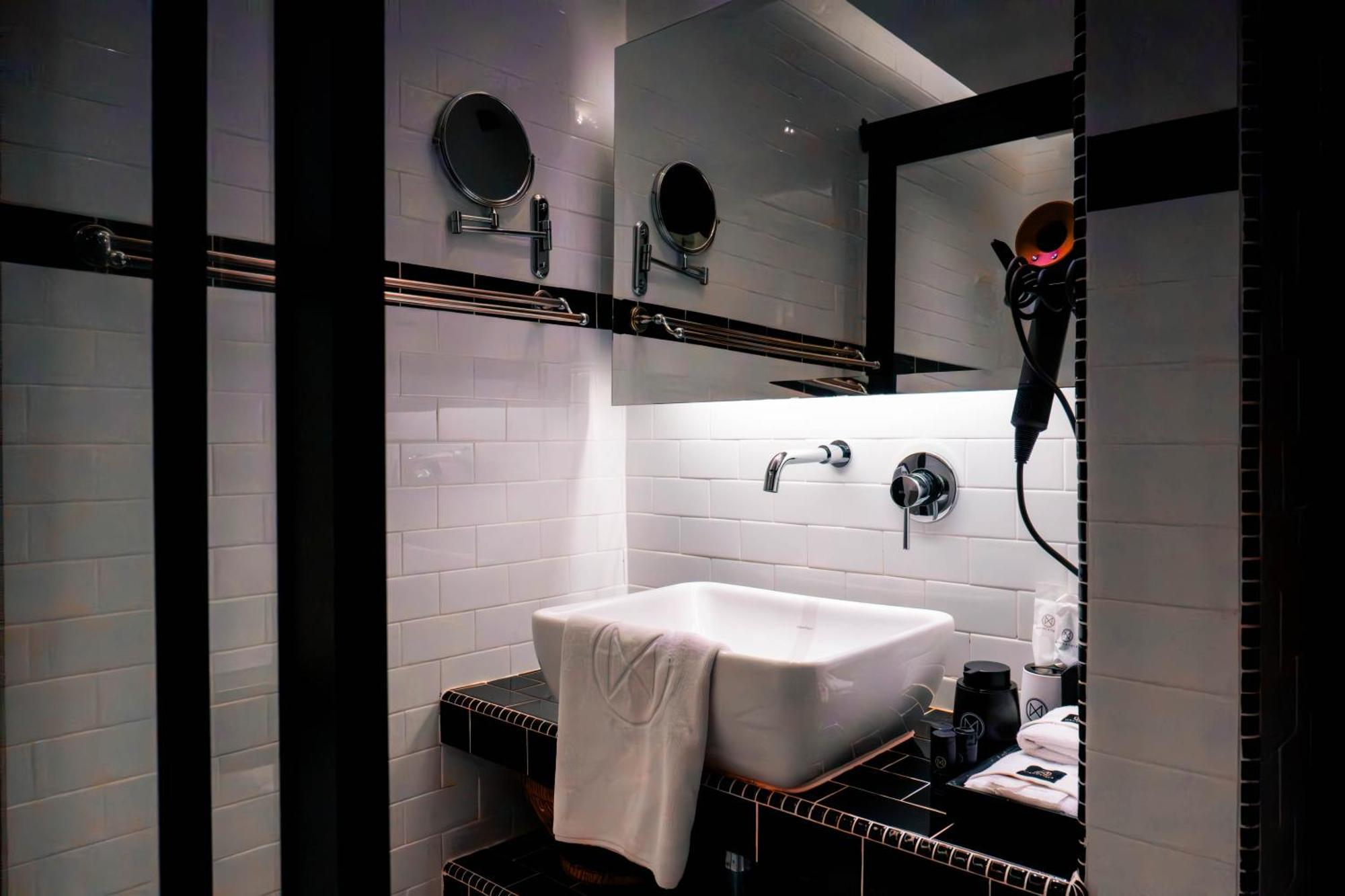 Superior Queen or Twin,1663756729:JPEG